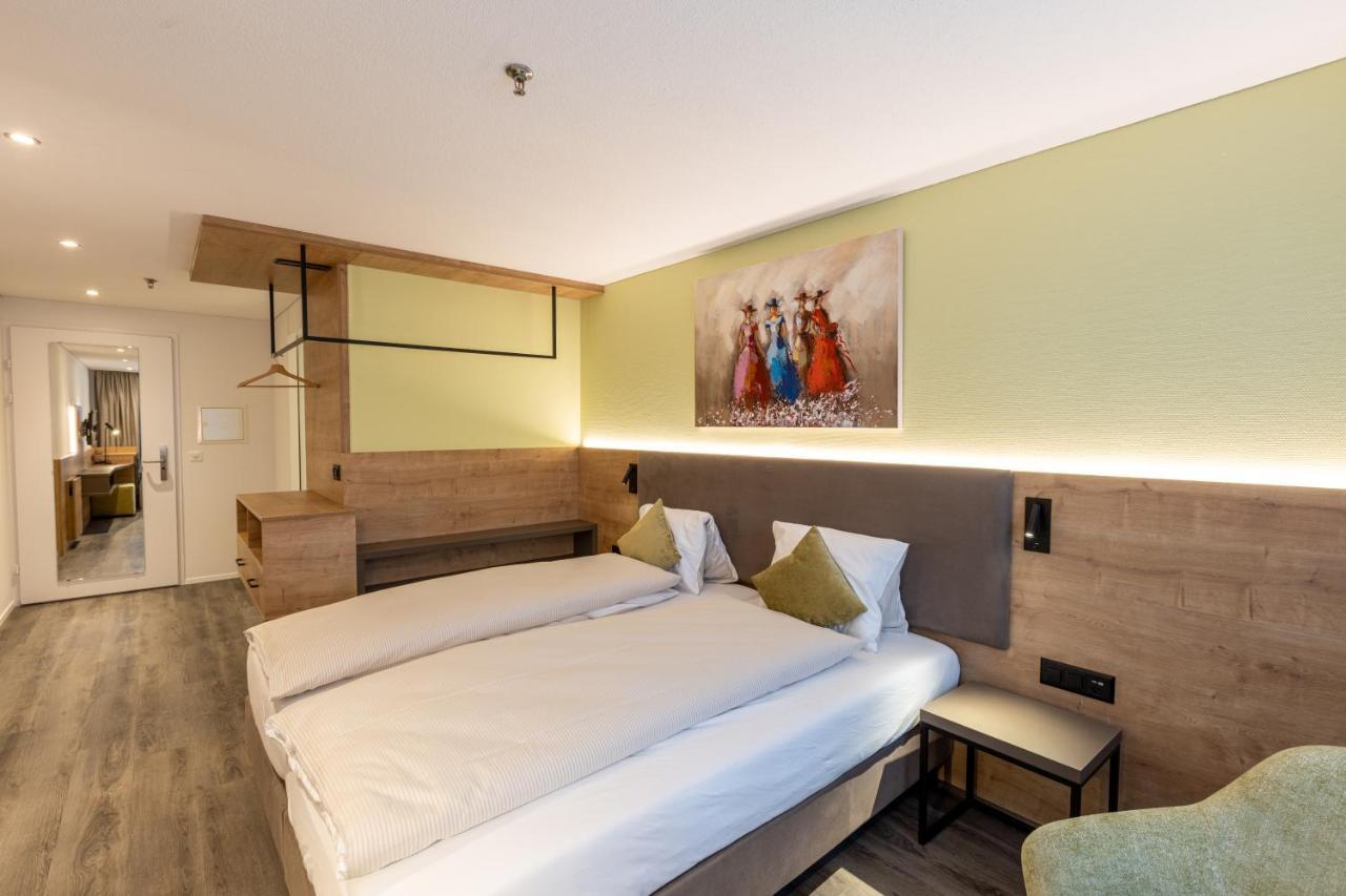 Hotel Flamatt Bagian luar foto