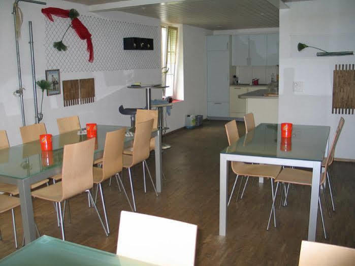Hotel Flamatt Bagian luar foto